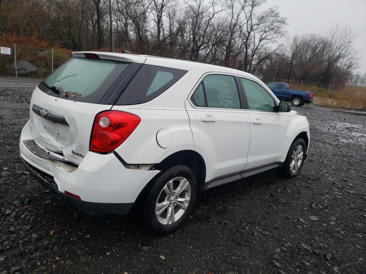 Obraz 3 z 2013 CHEVROLET EQUINOX LS 2013 z VIN 1GNFLCEK2DZ111591