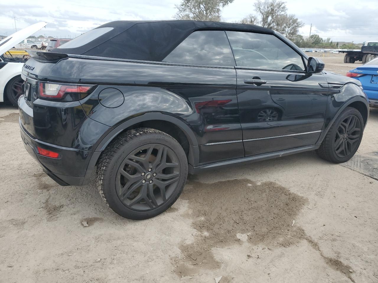 Obraz 3 z 2017 LAND ROVER RANGE ROVER EVOQUE HSE DYNAMIC 2017 z VIN SALVD5BG2HH259449