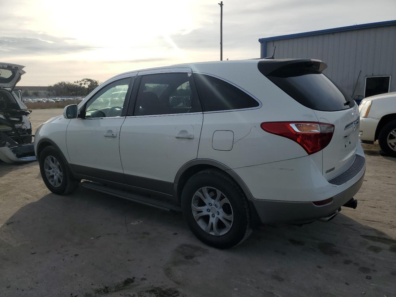 Image 2 of 2008 HYUNDAI VERACRUZ GLS 2008 with VIN KM8NU73C18U046851