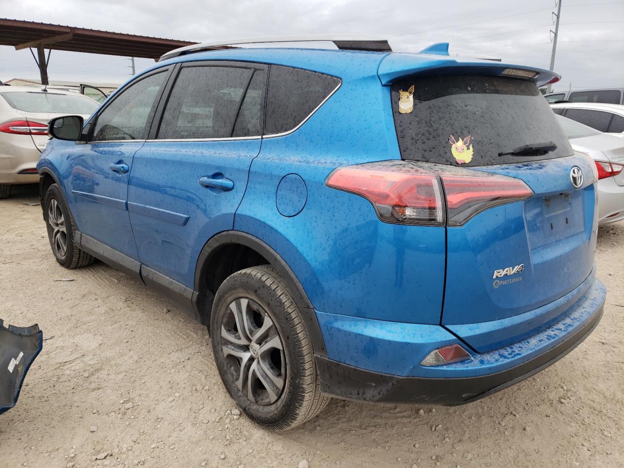 Obraz 2 z 2018 TOYOTA RAV4 LE 2018 z VIN 2T3ZFREV3JW428429