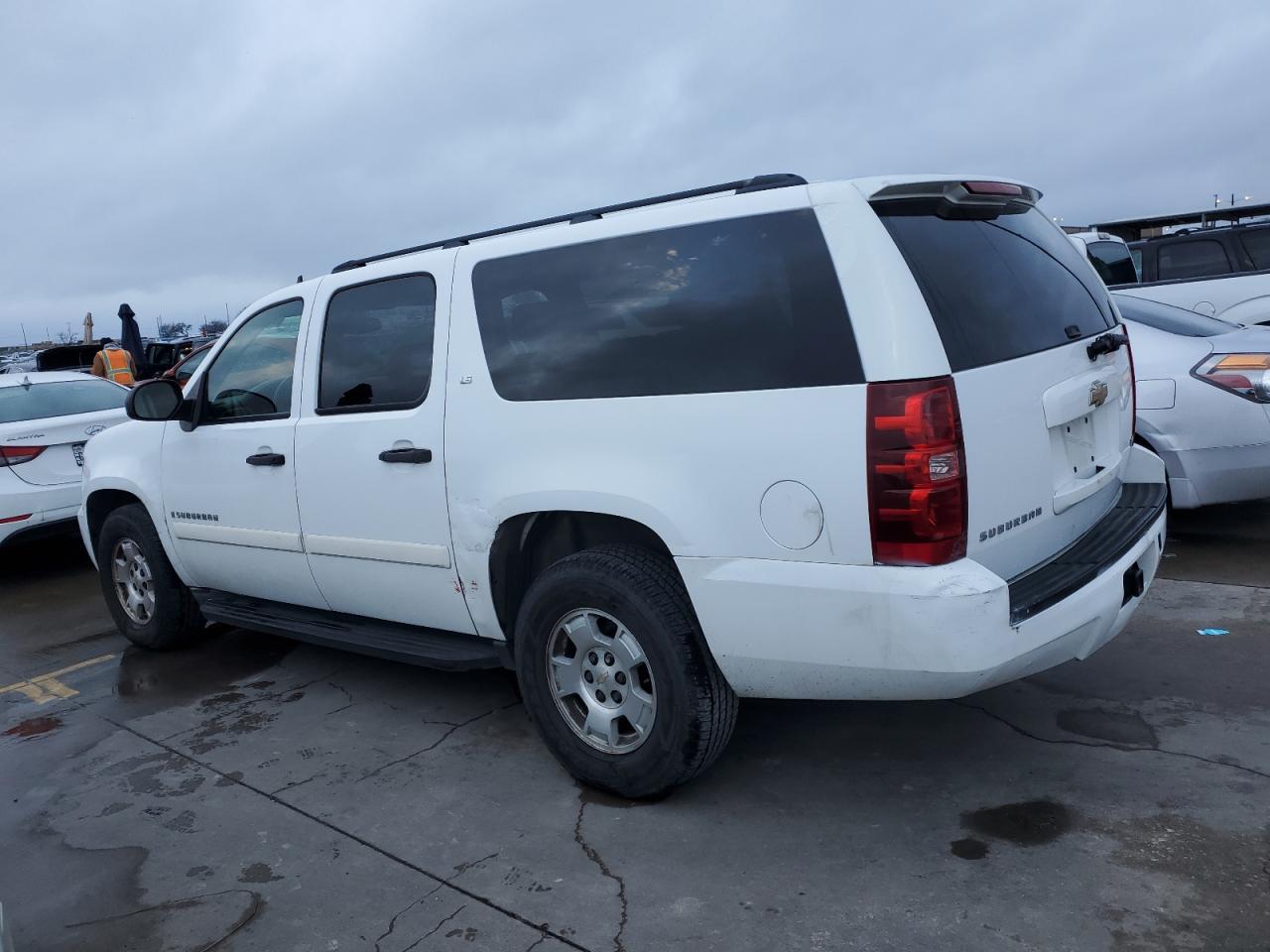 Obraz 2 z 2009 CHEVROLET SUBURBAN C1500  LS 2009 z VIN 1GNFC16079R224915