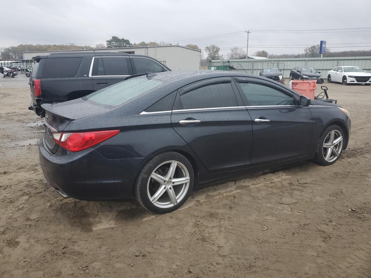 Image 3 of 2012 HYUNDAI SONATA SE 2012 with VIN 5NPEC4AC7CH427373