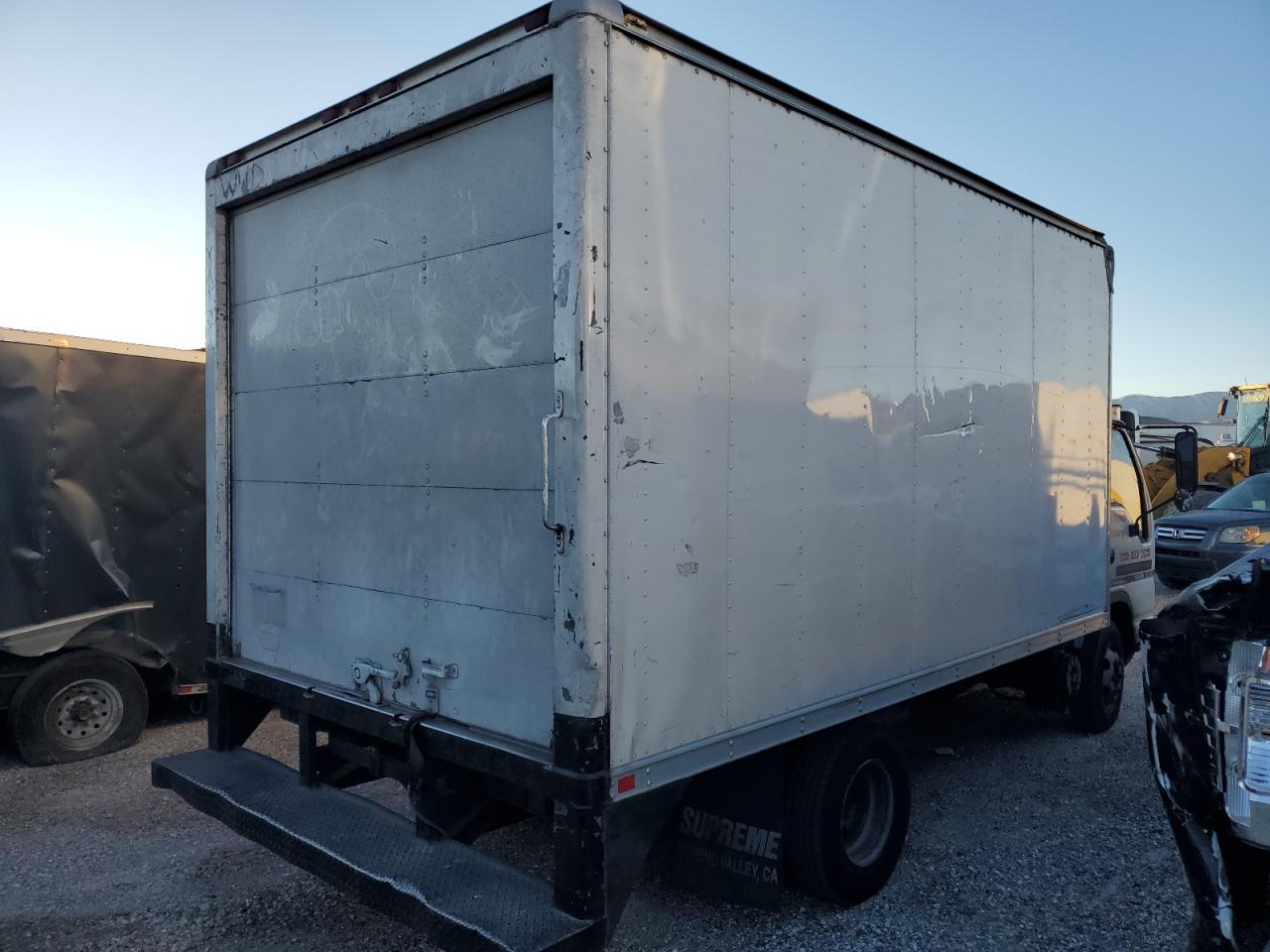 Image 3 of 2006 ISUZU NPR  2006 with VIN JALB4B16167023460