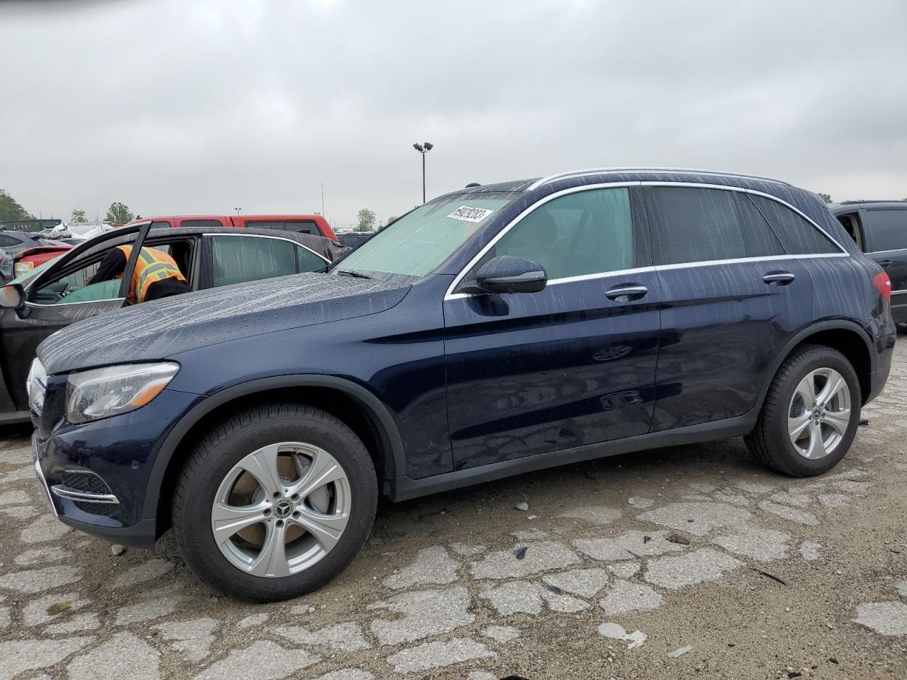 Image 1 of 2018 MERCEDES-BENZ GLC 300 4MATIC 2018 with VIN WDC0G4KB7JV039068