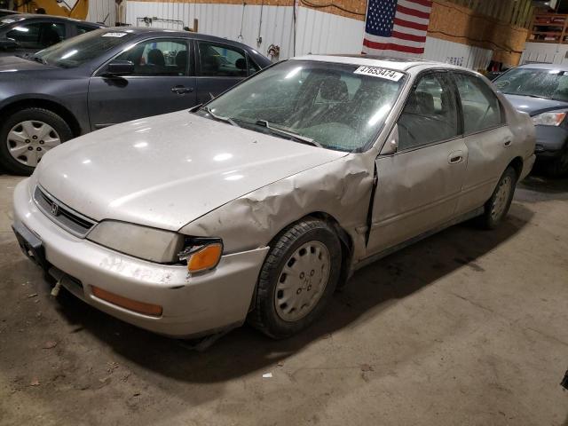 Obraz 1 z 1997 HONDA ACCORD EX 1997 z VIN 1HGCD5557VA054126