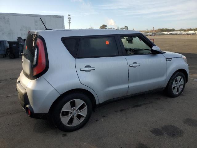 Obraz 3 z 2016 KIA SOUL  2016 z VIN KNDJN2A22G7873767