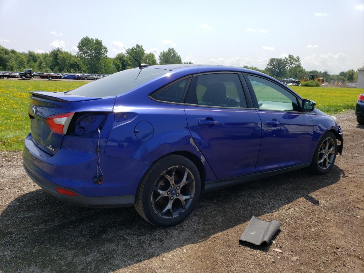Изображение 3 2013 FORD FOCUS SE 2013 с VIN 1FADP3F26DL118121