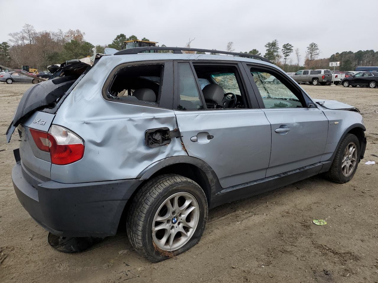 Image 3 of 2004 BMW X3 2.5I 2004 with VIN WBXPA73404WC37437