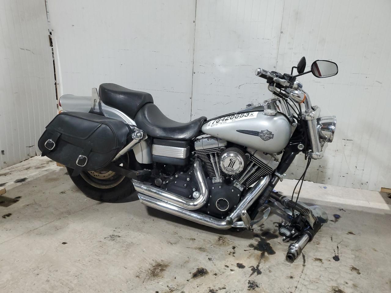 Изображение 1 2010 HARLEY-DAVIDSON FXDF  2010 с VIN 1HD1GY417AC301722