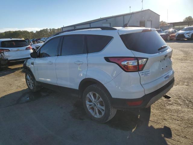 Изображение 2 2018 FORD ESCAPE SE 2018 с VIN 1FMCU0GD7JUB67732