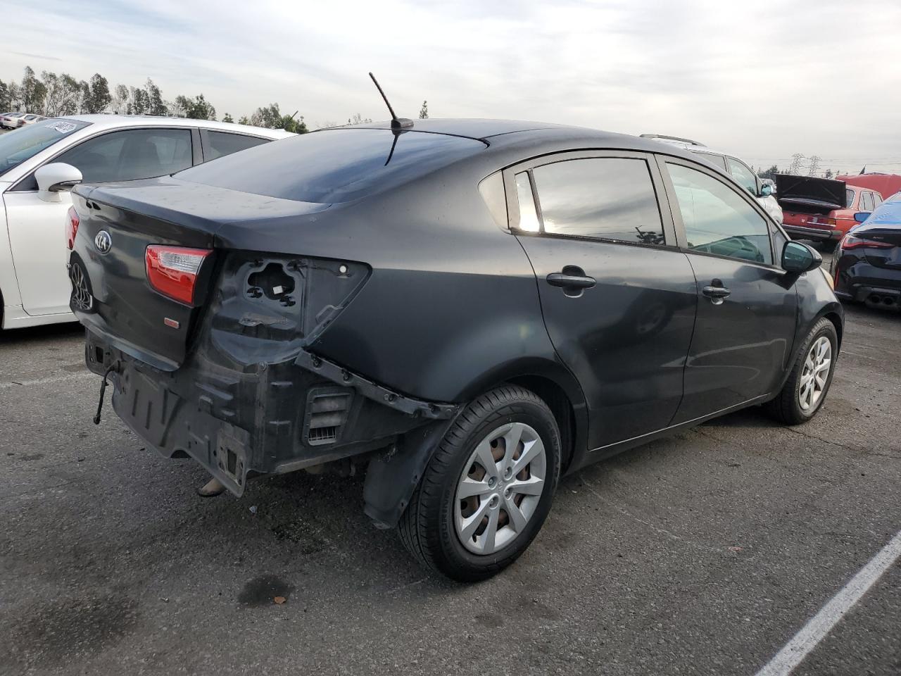 Image 2 of 2014 KIA RIO LX 2014 with VIN KNADM4A37E6416084