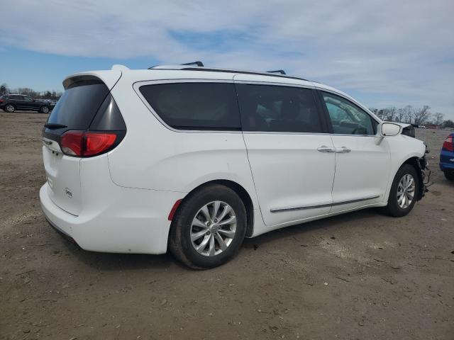 Obraz 3 z 2019 CHRYSLER PACIFICA TOURING L 2019 z VIN 2C4RC1BG6KR626305