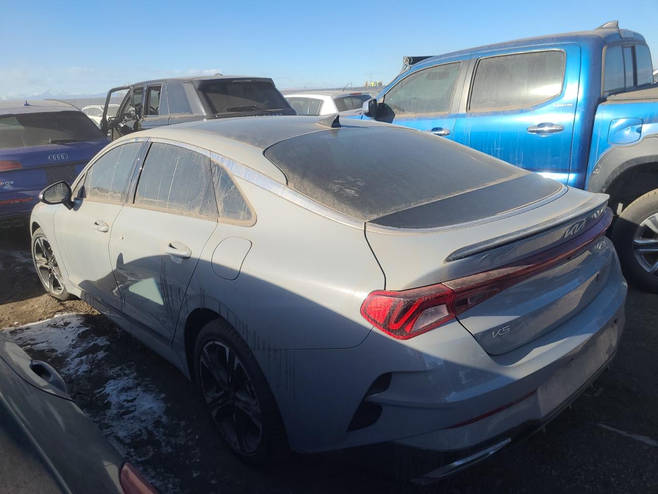 Изображение 2 2023 KIA K5 GT LINE 2023 с VIN 5XXG64J21PG217389