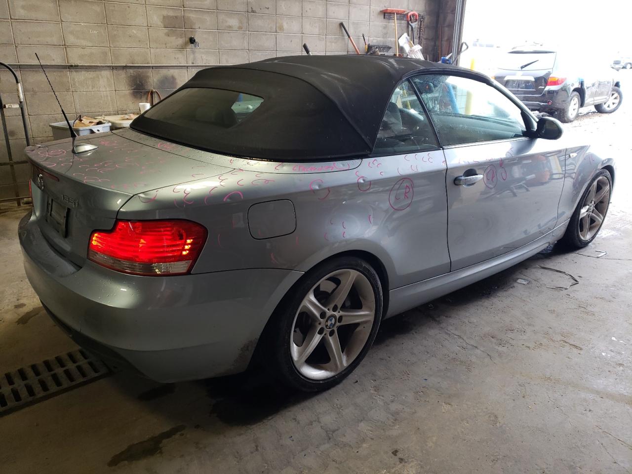 Obraz 3 z 2009 BMW 135 I 2009 z VIN WBAUN93569VK41203