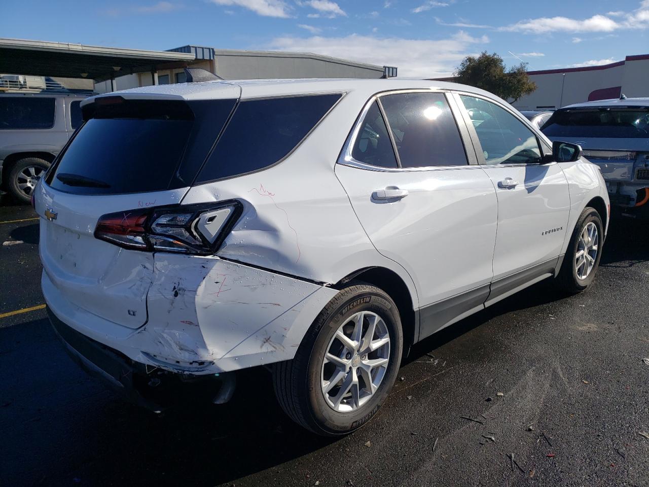 Image 3 of 2023 CHEVROLET EQUINOX LT 2023 with VIN 3GNAXKEG6PL248906