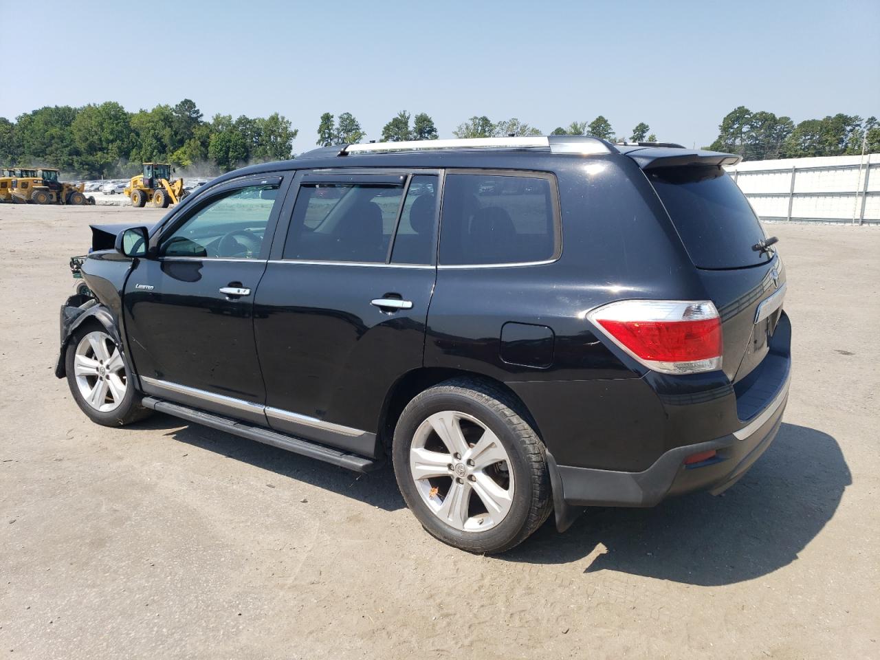 Image 2 of 2012 TOYOTA HIGHLANDER LIMITED 2012 with VIN 5TDDK3EH3CS152562