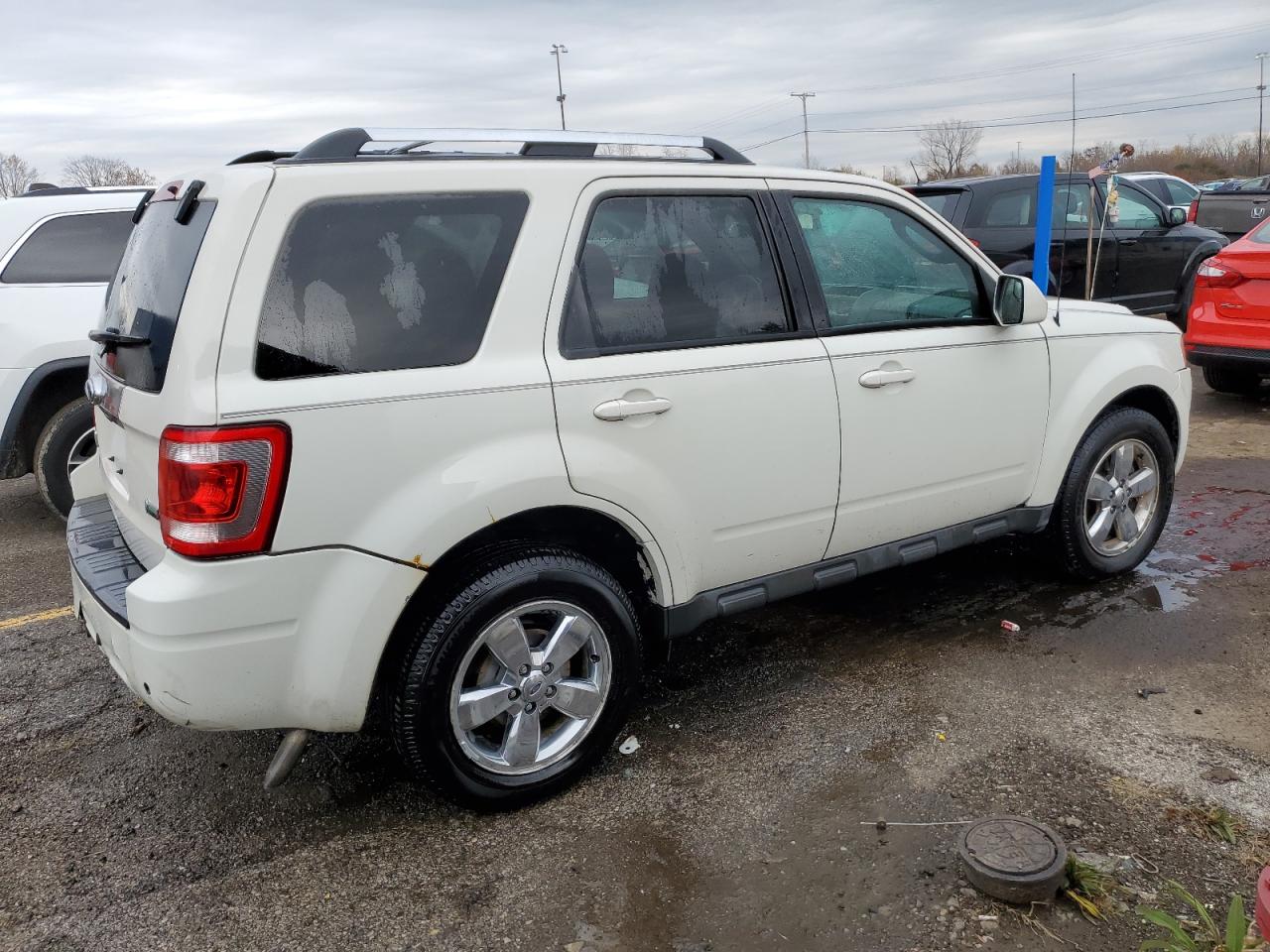Изображение 3 2010 FORD ESCAPE LIMITED 2010 с VIN 1FMCU0EG5AKA63846