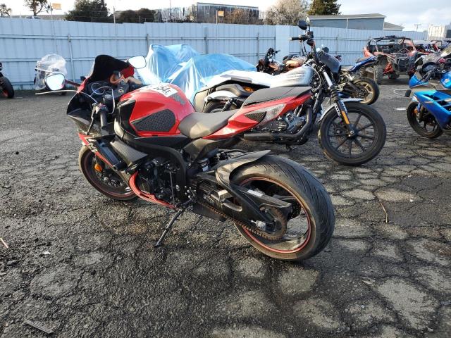 Image 3 of 2016 SUZUKI GSX-R600  2016 with VIN JS1GN7FA9G2100244