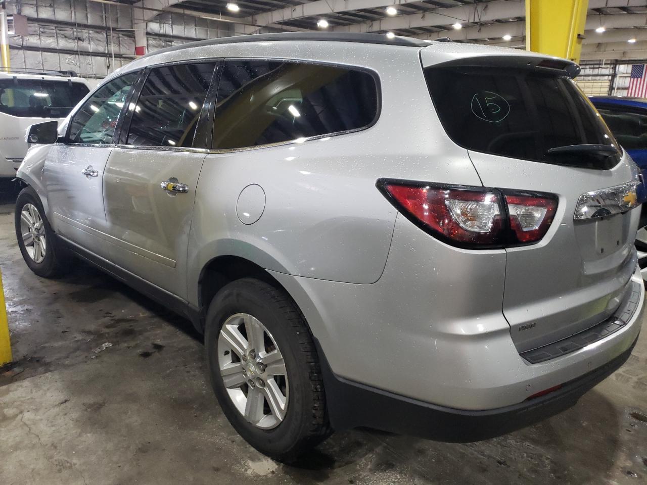 Изображение 2 2013 CHEVROLET TRAVERSE LT 2013 с VIN 1GNKVJKD3DJ188665