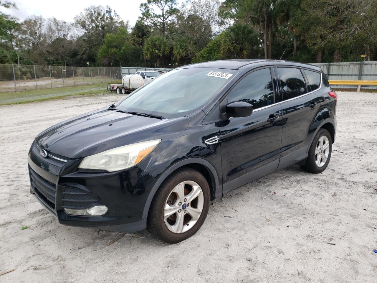 Image 1 of 2016 FORD ESCAPE SE 2016 with VIN 1FMCU0GX7GUA03965