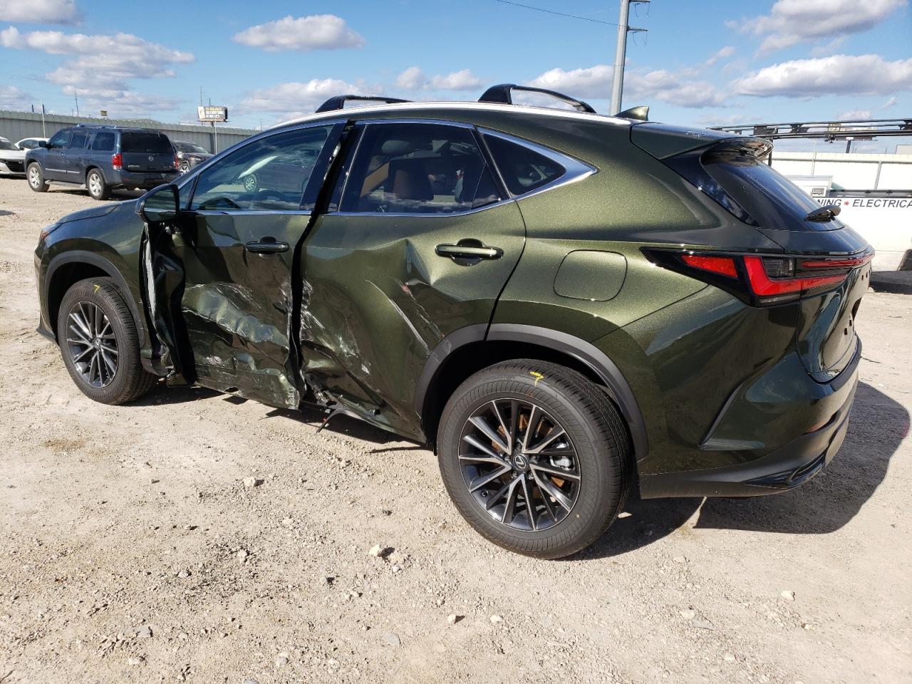 Obraz 2 z 2024 LEXUS NX 350 PREMIUM 2024 z VIN 2T2GGCEZ9RC036061