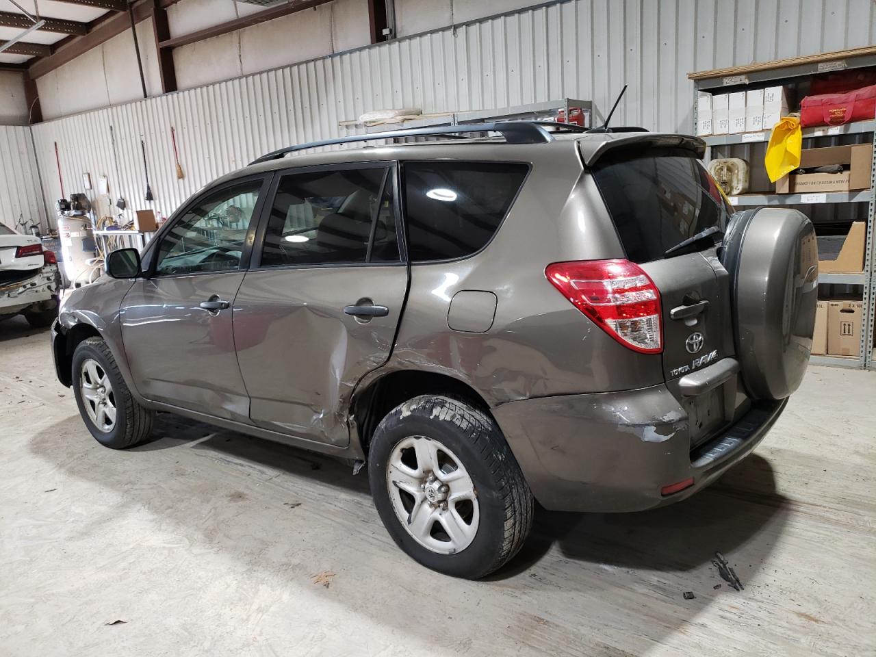 Изображение 2 2010 TOYOTA RAV4  2010 с VIN 2T3BF4DV7AW067759