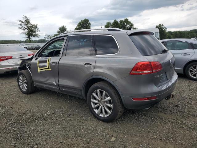 Image 2 of 2012 VOLKSWAGEN TOUAREG V6 TDI 2012 with VIN WVGFK9BP9CD000171