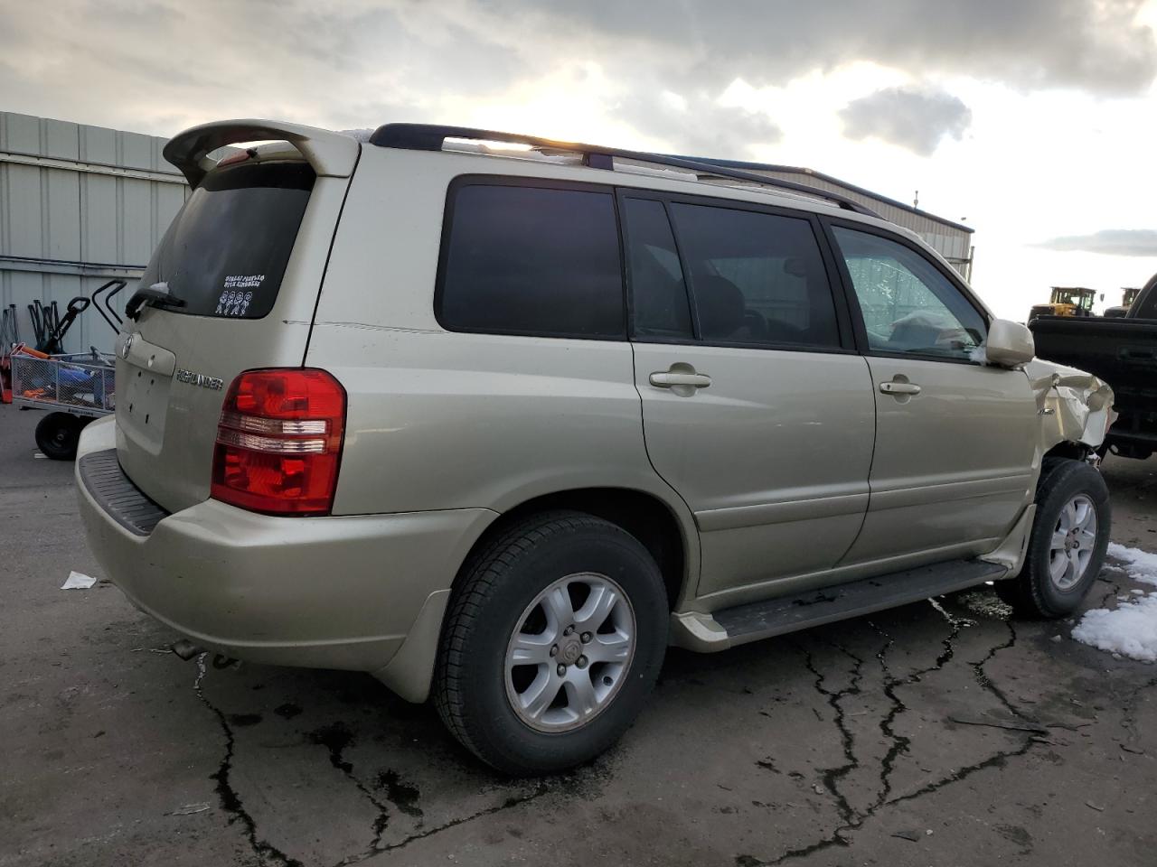 Image 3 of 2003 TOYOTA HIGHLANDER LIMITED 2003 with VIN JTEHF21A930138043