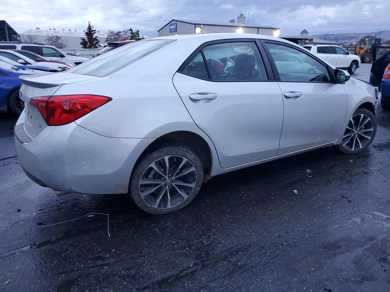 Obraz 3 z 2019 TOYOTA COROLLA L 2019 z VIN 5YFBURHE7KP856633