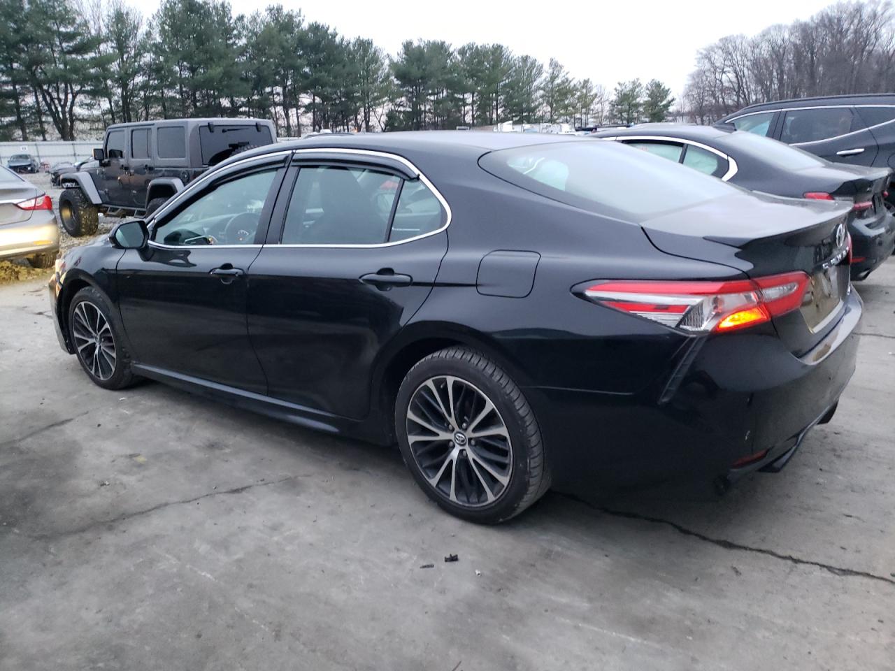 Image 2 of 2018 TOYOTA CAMRY L 2018 with VIN 4T1B11HK8JU115405