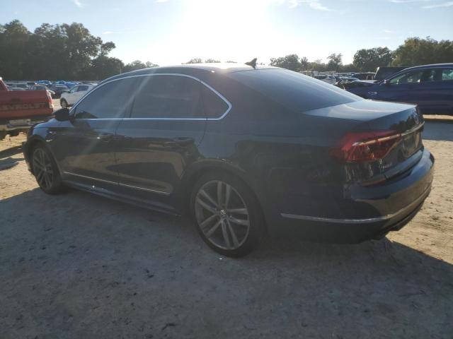 Изображение 2 2017 VOLKSWAGEN PASSAT R-LINE 2017 с VIN 1VWDT7A32HC039500