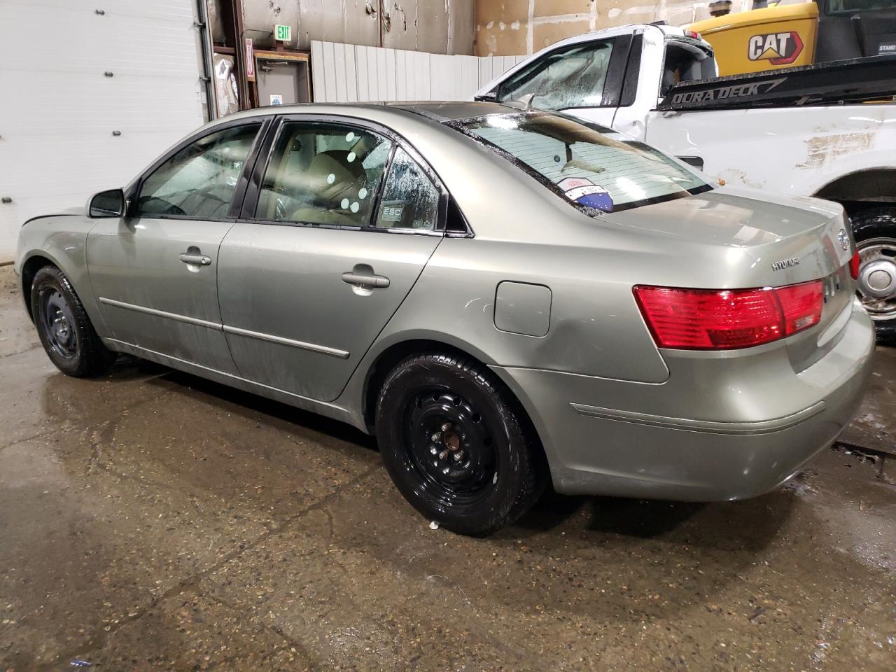 Image 2 of 2010 HYUNDAI SONATA GLS 2010 with VIN 5NPET4AC5AH595655