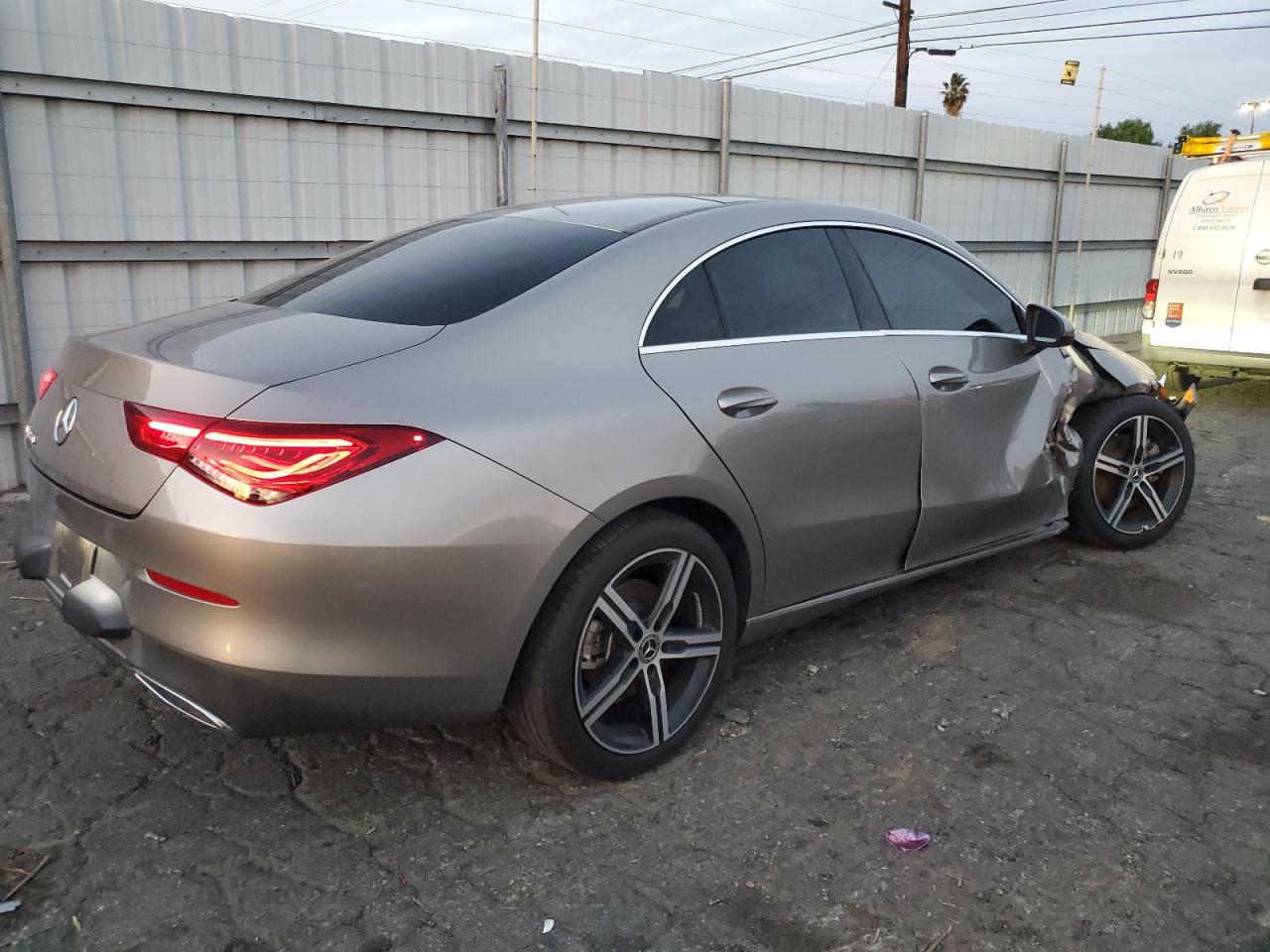 Image 3 of 2020 MERCEDES-BENZ CLA 250 2020 with VIN W1K5J4GB4LN102559