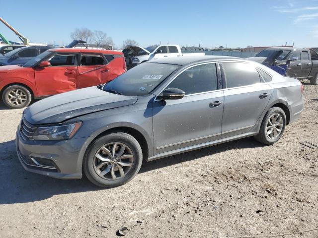 Изображение 1 2017 VOLKSWAGEN PASSAT S 2017 с VIN 1VWAT7A34HC028999