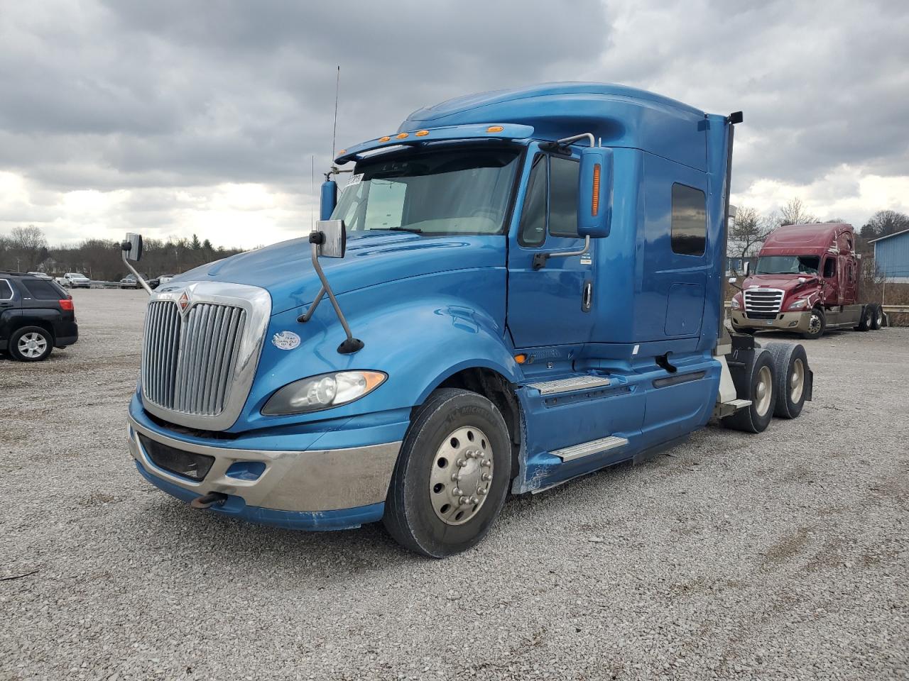 Image 2 of 2017 INTERNATIONAL PROSTAR  2017 with VIN 3HSDJAPR4HN476013