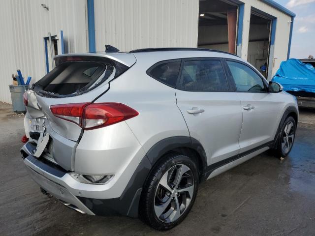 Image 3 of 2018 HYUNDAI TUCSON VALUE 2018 with VIN KM8J33A25JU701832