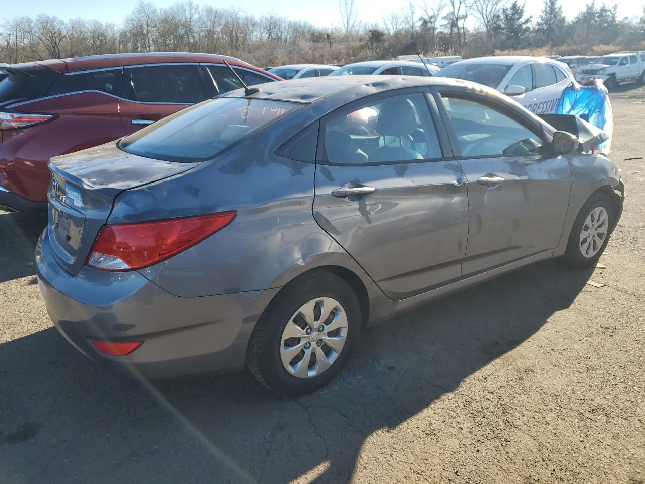 Image 3 of 2016 HYUNDAI ACCENT SE 2016 with VIN KMHCT4AE7GU051757