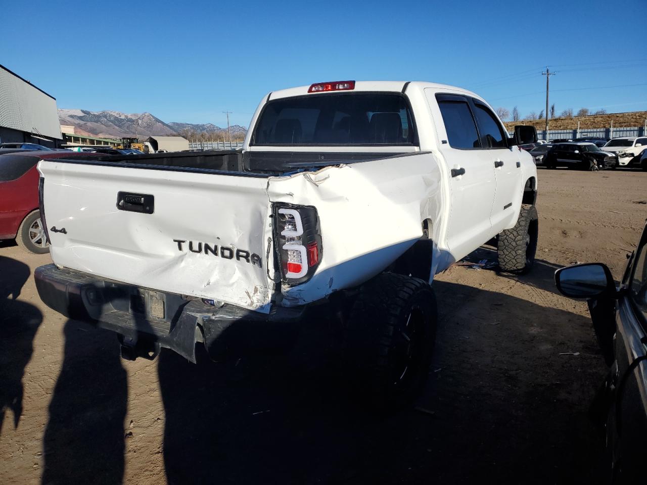 Obraz 3 z 2014 TOYOTA TUNDRA CREWMAX SR5 2014 z VIN 5TFDW5F16EX368632
