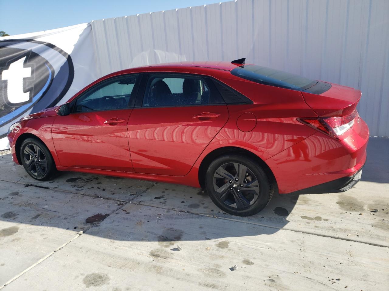 Изображение 2 2023 HYUNDAI ELANTRA SEL 2023 с VIN 5NPLM4AG0PH104523