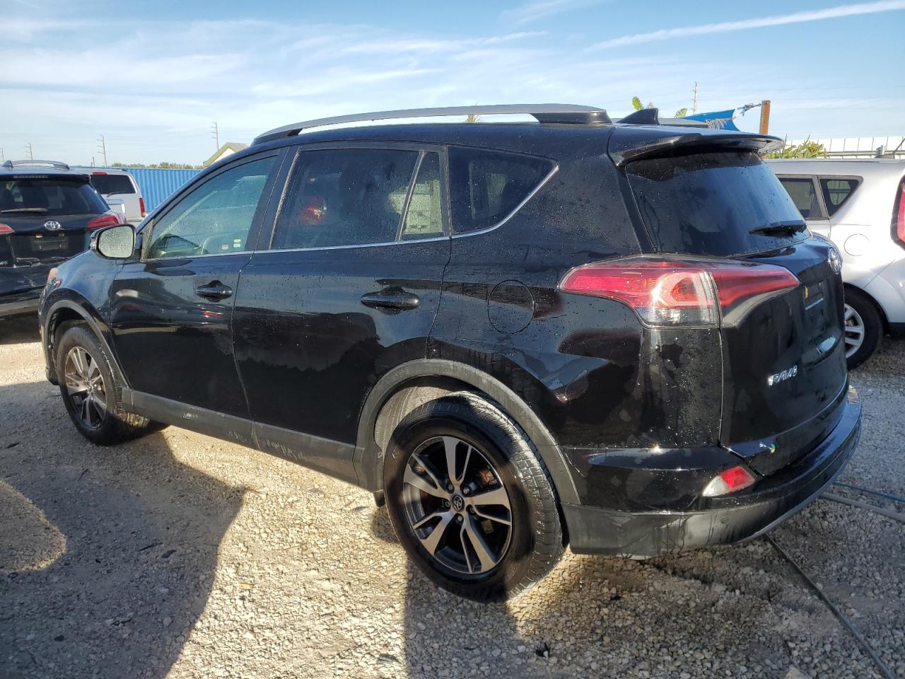 Image 2 of 2018 TOYOTA RAV4 ADVENTURE 2018 with VIN 2T3WFREV6JW427973
