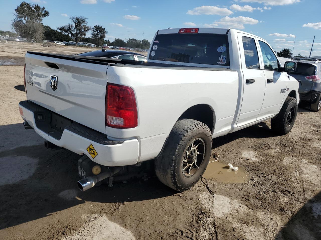 Image 3 of 2015 RAM 1500 ST 2015 with VIN 1C6RR7FT6FS731818