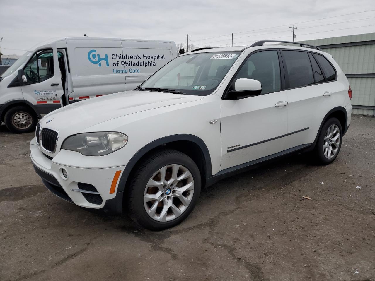 Image 1 of 2012 BMW X5 XDRIVE35I 2012 with VIN 5UXZV4C5XCL750661