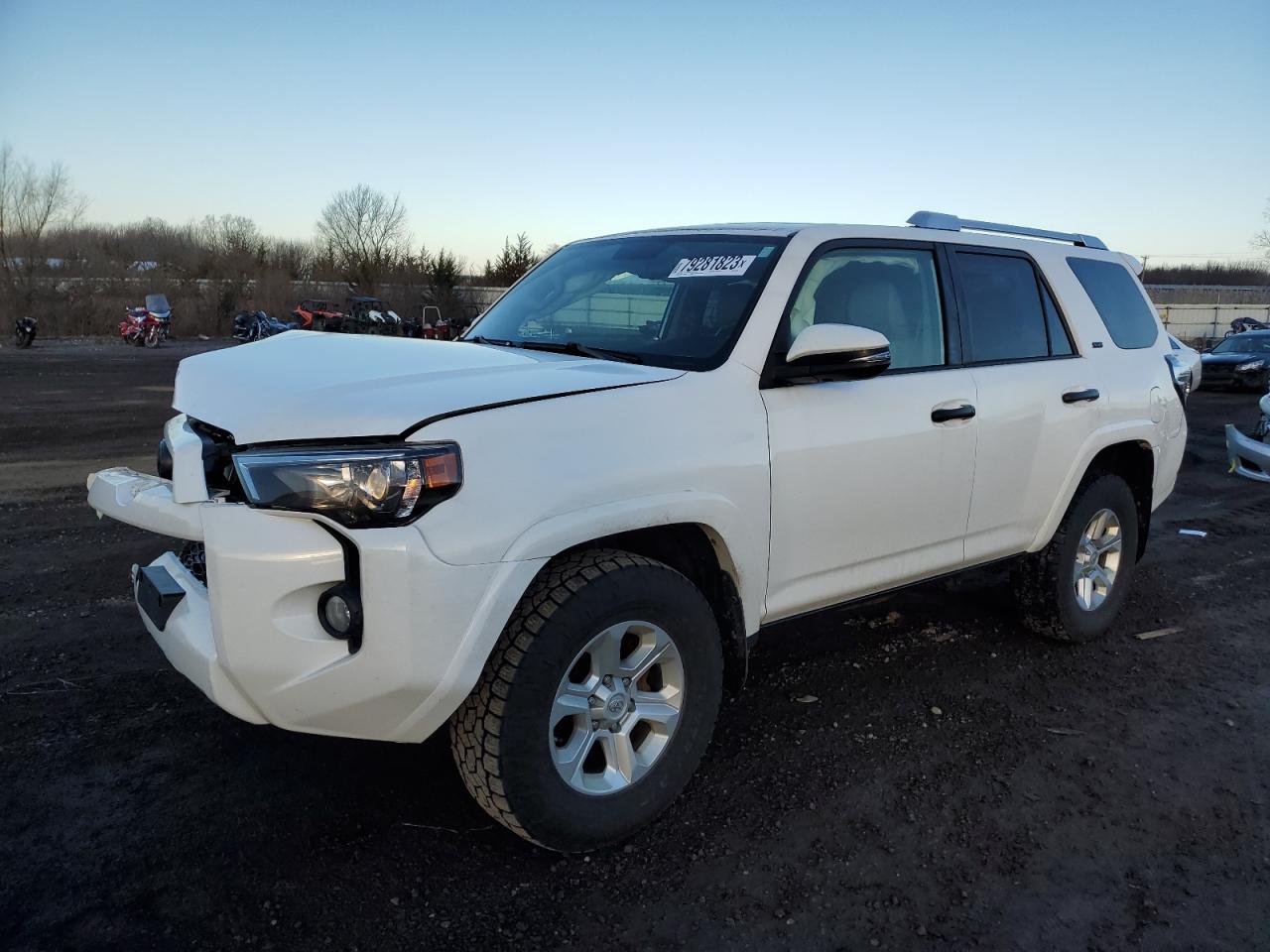 Obraz 2016 TOYOTA 4RUNNER SR5/SR5 PREMIUM 2016