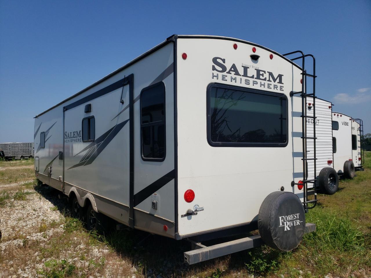 Изображение 3 2022 OTHER SALEM 2022 с VIN 4X4TSBC21NU089605