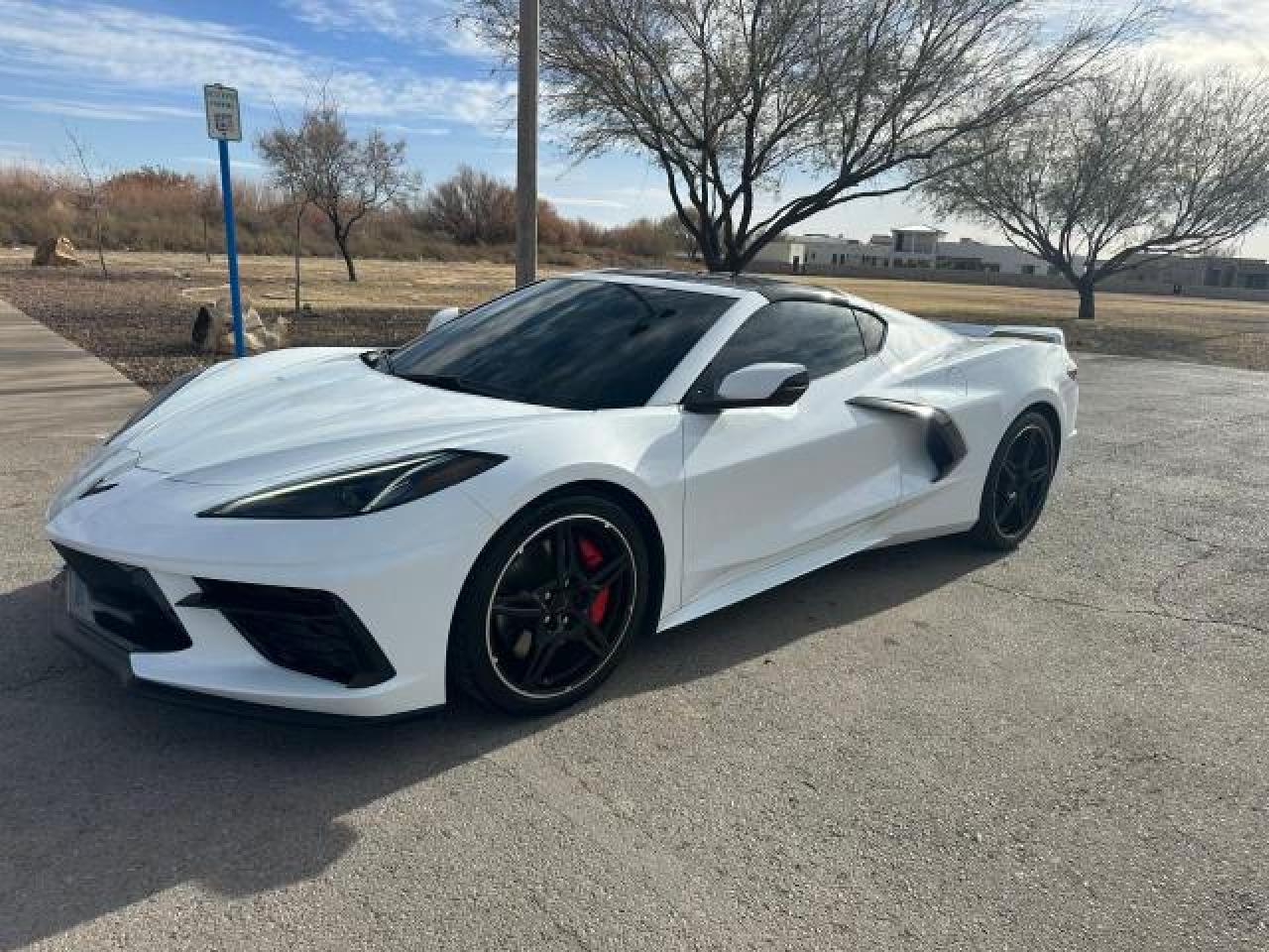 Изображение 2 2021 CHEVROLET CORVETTE STINGRAY 2LT 2021 с VIN 1G1YB2D42M5119000