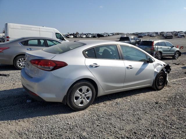 Obraz 3 z 2017 KIA FORTE LX 2017 z VIN 3KPFK4A79HE038532