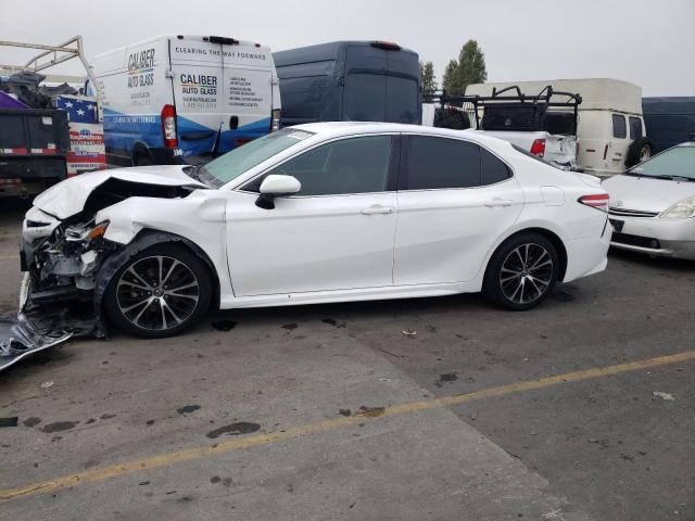 Image 1 of 2020 TOYOTA CAMRY SE 2020 with VIN 4T1G11AKXLU941515