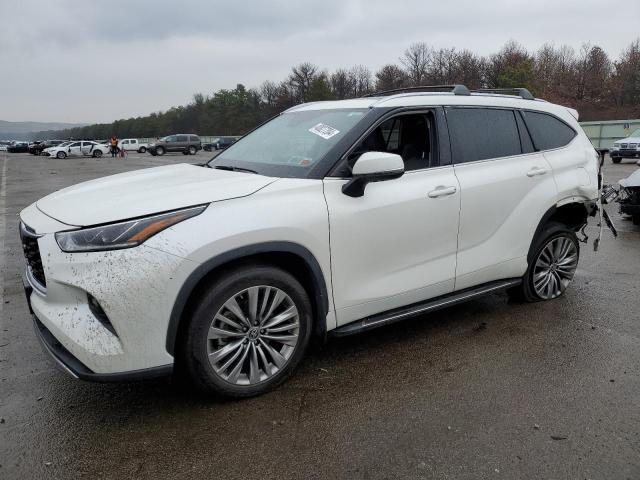 Obraz 1 z 2021 TOYOTA HIGHLANDER PLATINUM 2021 z VIN 5TDFZRBH7MS093013