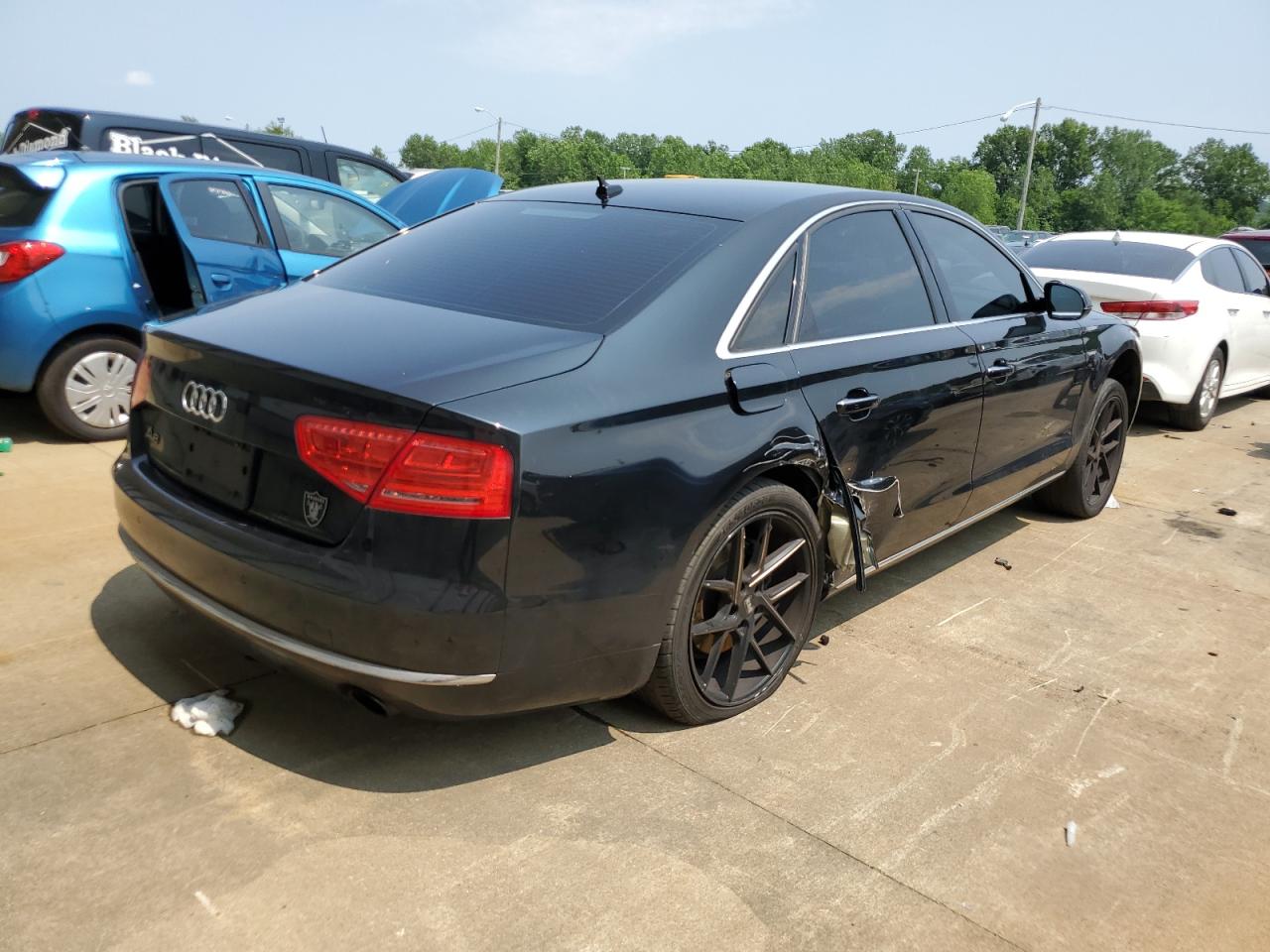 Изображение 3 2013 AUDI A8 QUATTRO 2013 с VIN WAUAGAFD3DN001374