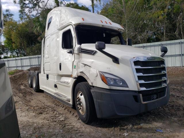 2019 FREIGHTLINER CASCADIA 126  2019 image